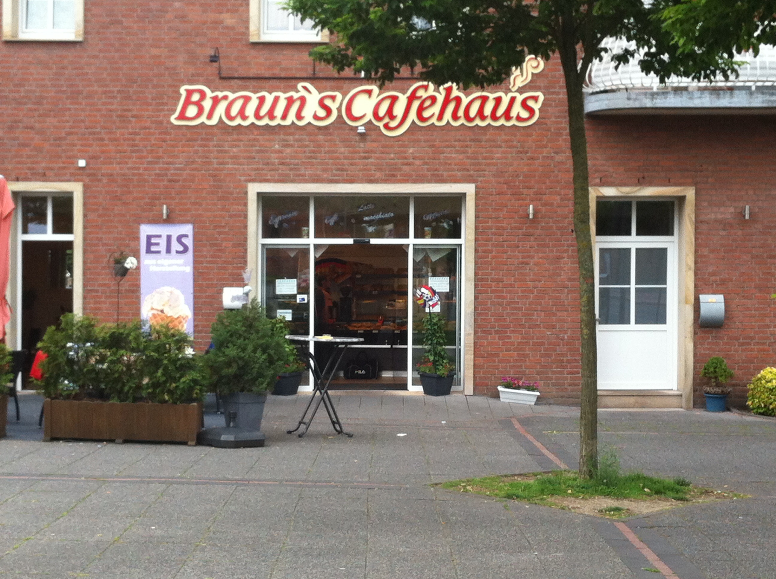 Außenansicht Brauns Cafehaus in Coesfeld