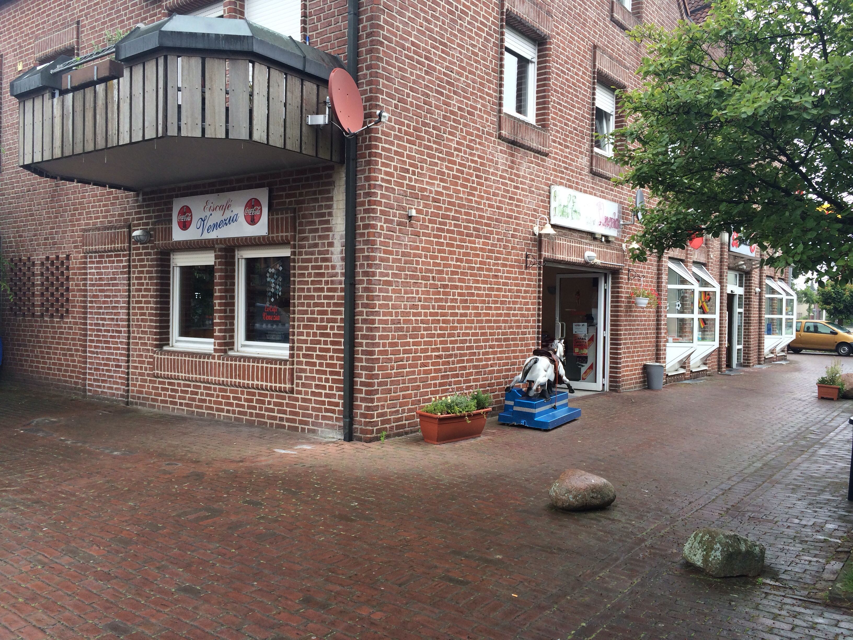 Außenansicht Eis Café© Venezia,  in Metelen