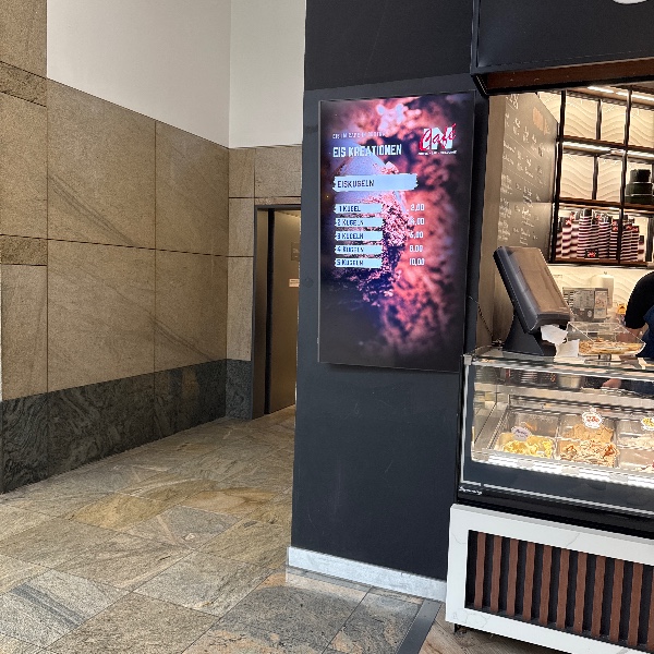 Außenansicht Café Centro 1 OG in Oberhausen